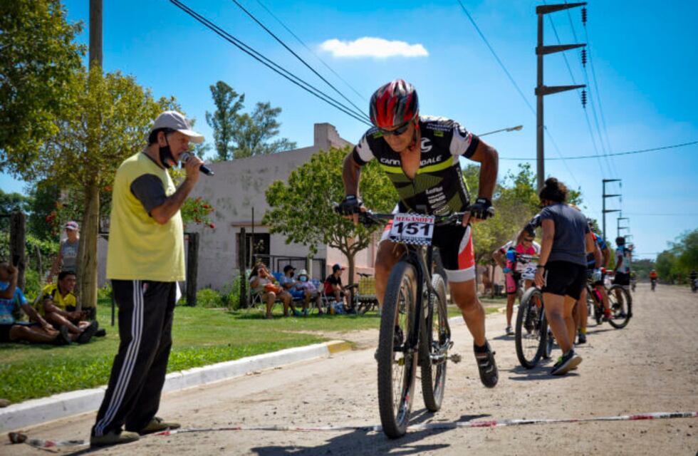 Se realizó la contrarreloj de ciclismo en El Fuertecito