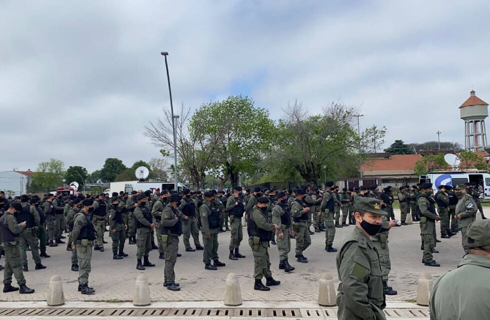 Jefe de Gendarmería aseguró que “Rosario está muy tranquila” a comparación de algunos puntos del Conurbano