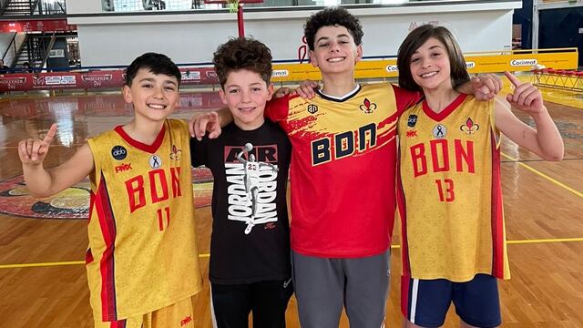 Martiniano Quinteros, Ramiro Maggi, Santiago Medina Canutti y Manu Montivero ganaron la etapa inicial de la Liga Federal U 13 con Bahiense del Norte.
