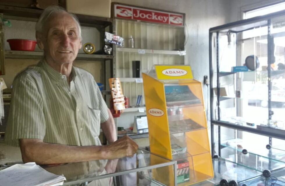 Un kiosco que tiene 40 años y está detenido en el tiempo