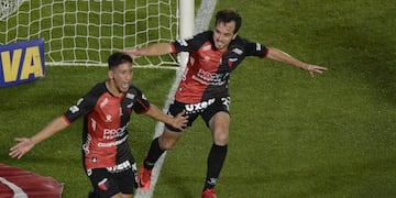 Christian Bernardi anotó el segundo para la consagración del Sabalero (La Voz).