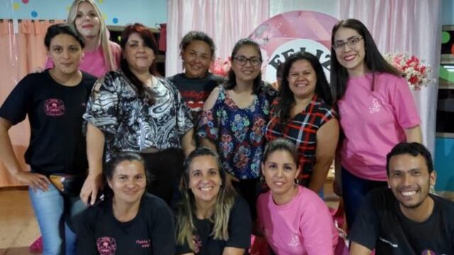 Agasajos a mamás de Puerto Iguazú en el marco del Mes Rosa.