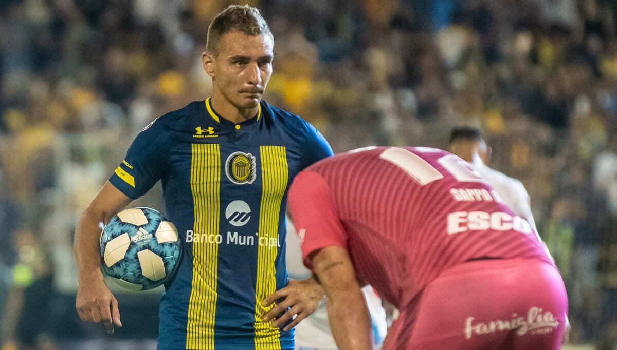 El atacante dejó de jugar tras el inicio de la pandemia de coronavirus. (@carcoficial)