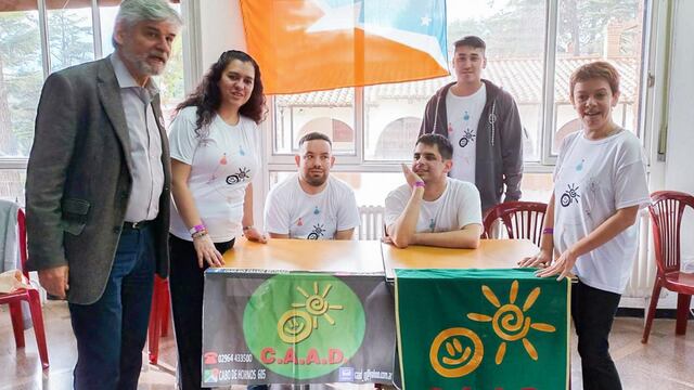 El Club de Ciencias del CAAD de la Ciudad de Río Grande representó a la provincia en el Encuentro Nacional de la Red de Clubes de Ciencia celebrado en Huerta Grande, Córdoba.