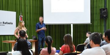 Curso de inducción a nuevos empleados municipales