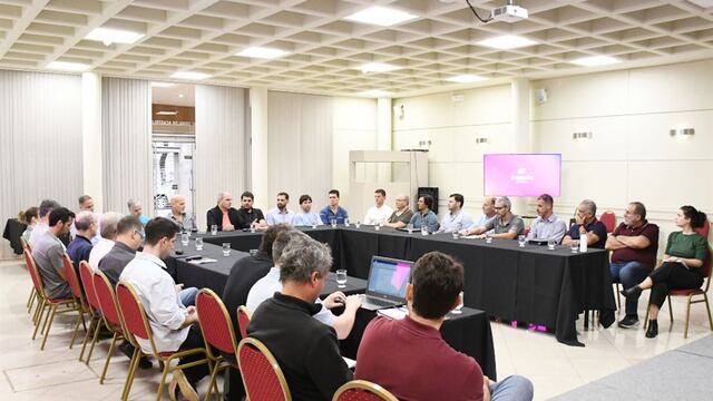 Reunión de la EPE con integrantes del CCIRR