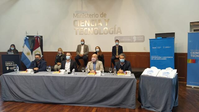 Un sistema de realidad virtual ayudará a que cordobeses puedan realizar su tratamiento para dejar de fumar