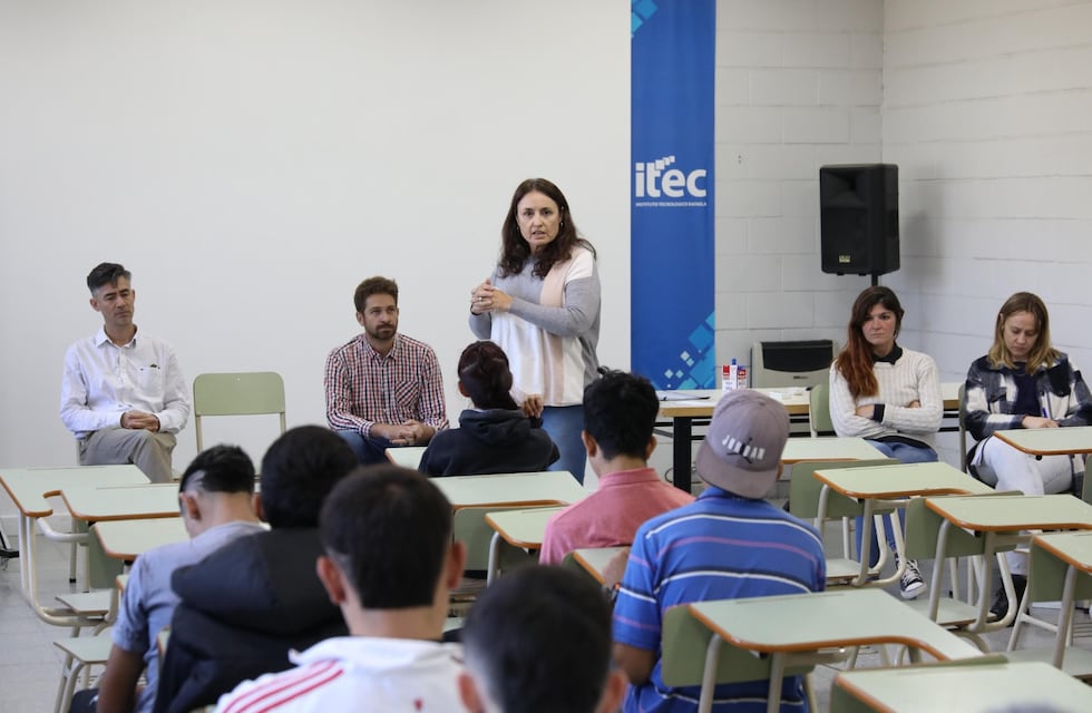 El Centro Municipal de Capacitación de Oficios se puso en marcha con sus diferentes talleres