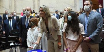 La rosarina juró ante la Cámara alta hace menos de dos semanas.