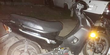 Arroyito: venía en una motocicleta e impacto desde atrás contra un vehículo