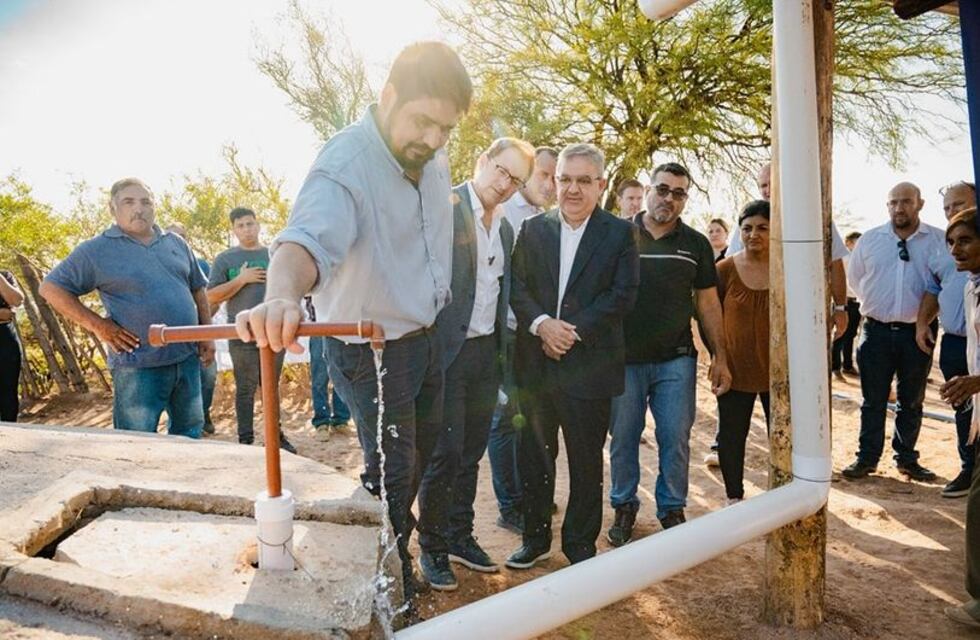 Raúl Jalil inaugura Cisterna de Captación Pluvial