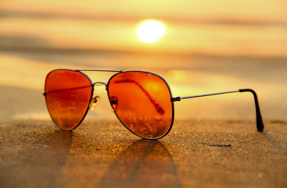 Sin miedo al éxito: la insólita manera de vender lentes de una comodorense a través de las redes