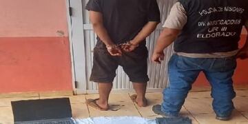Arrestaron a un hombre y recuperaron objetos robados.