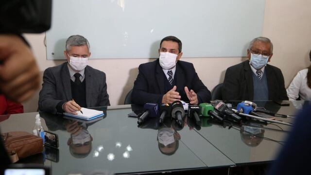 Fallecimiento de un médico: el ministerio de Salud Pública informó que se detectó un brote de neumonía bilateral en seis pacientes