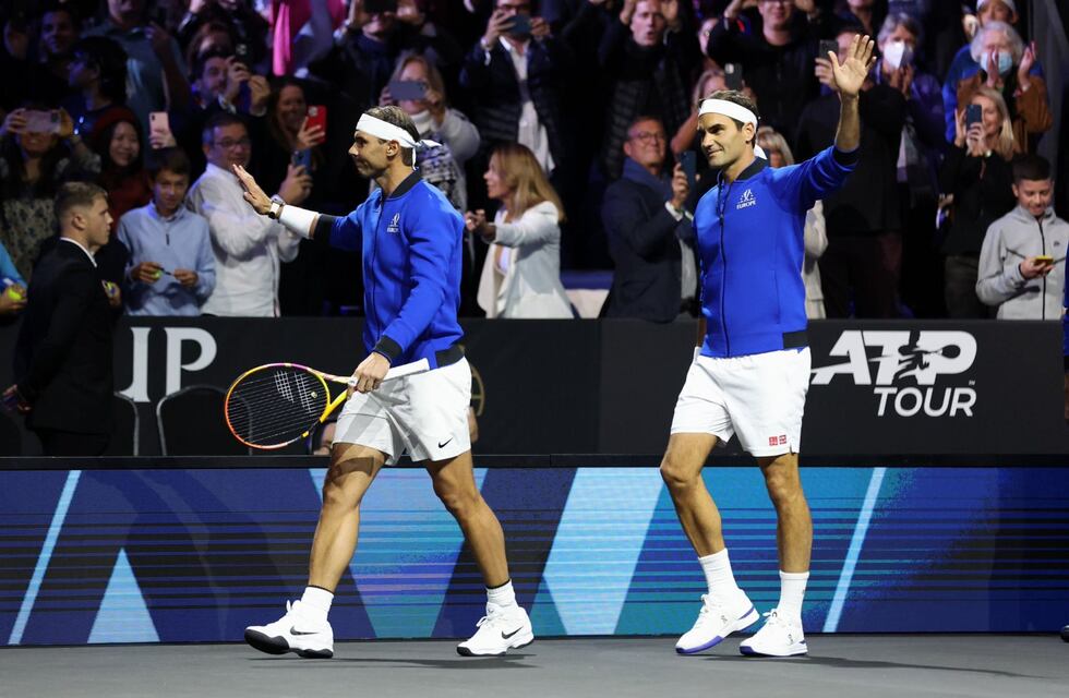 El increíble punto de Roger Federer en su despedida por la Laver Cup