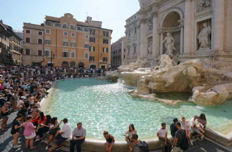 Una Fontana di Trevi apareció en barrio Alberdi de la ciudad de Córdoba: qué pasó