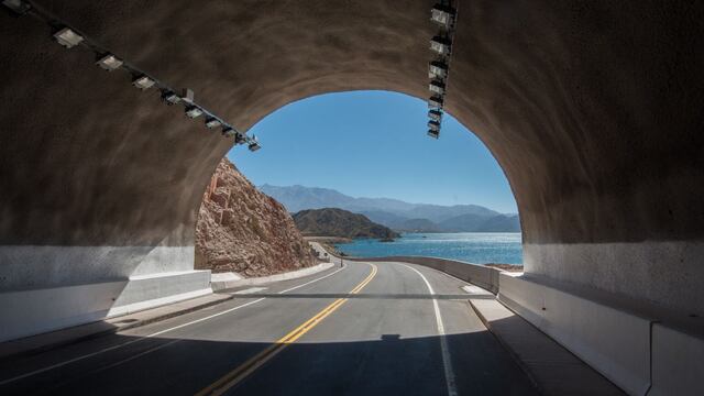 llaman a concurso a empresas, para desarrollo turístico, gastronómico, recreativo y deportivo en Potrerillos