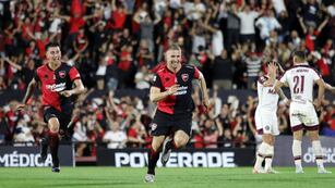 Matko Miljevic abrió el camino a la victoria ante Lanús cuando el empate parecía decretado.