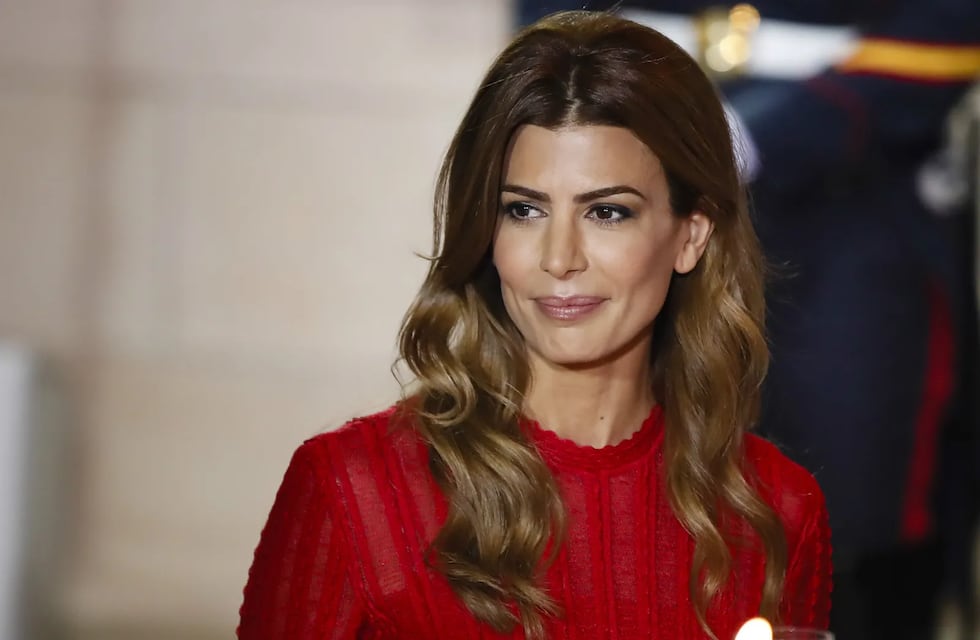 Juliana Awada llevó la prenda que no puede faltar en este otoño-invierno