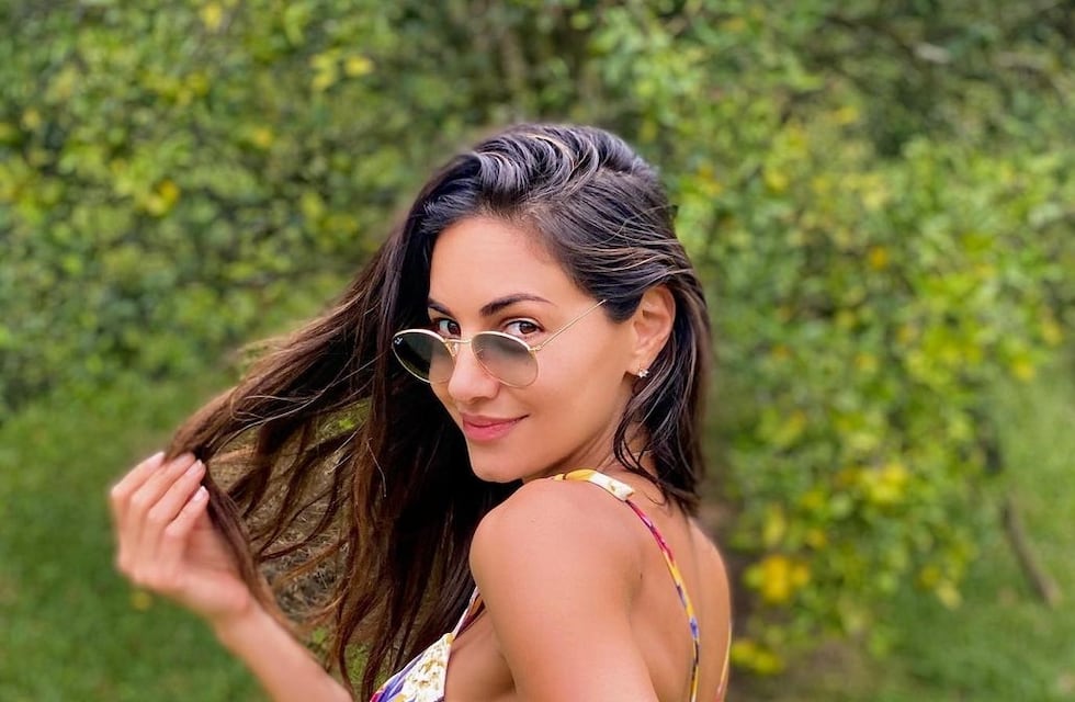 Valerie Dominguez impactó con una sesión de fotos con una bikini con tiras y un sentido mensaje