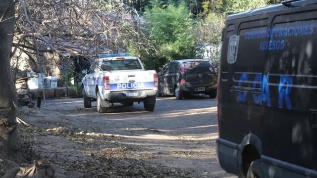 De los allanamientos participaron integrantes de Lucha contra el Narcotráfico y de la Unidad Regional del Orden Público de La Toma. Gentileza
