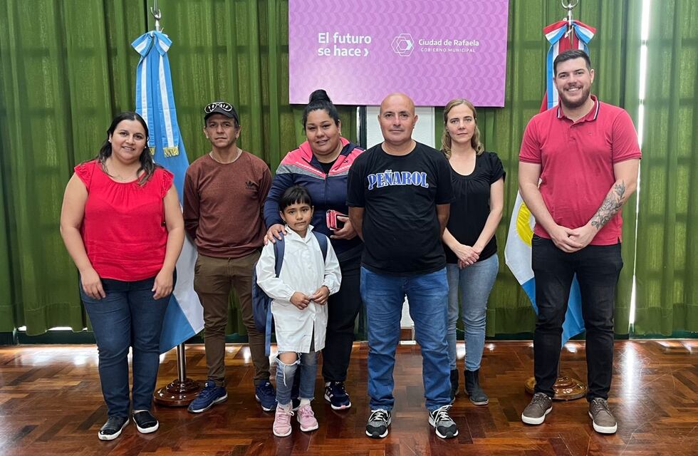 Se entregaron créditos del Programa de Empleo Independiente