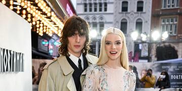 Anya Taylor-Joy y Malcolm McRae