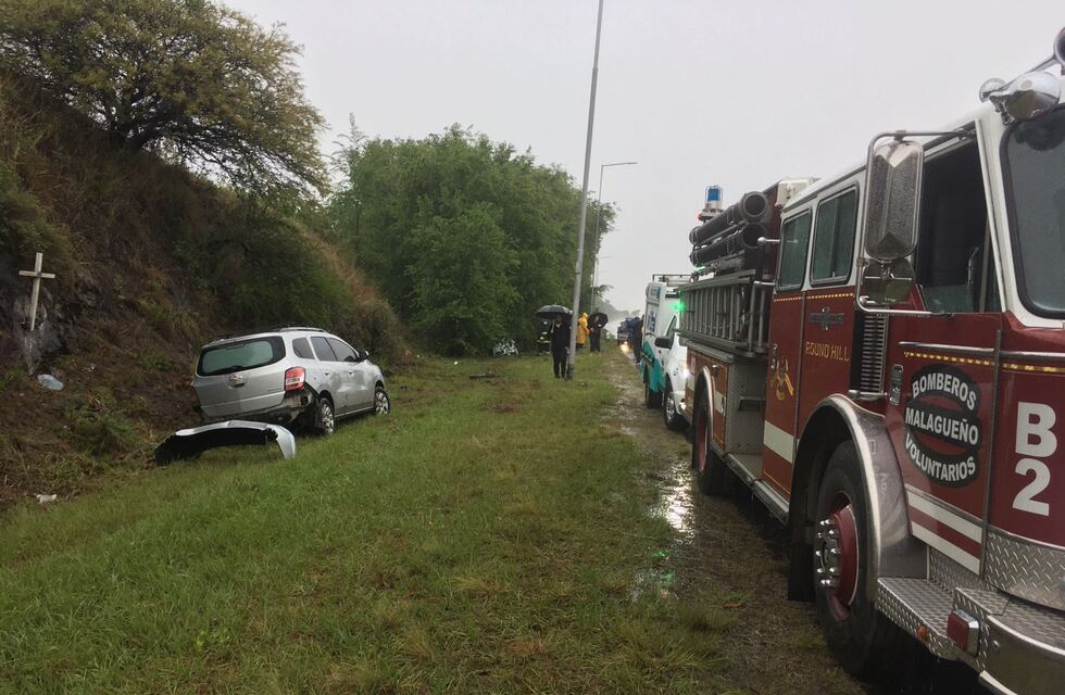 Triple choque en la autopista Córdoba Carlos Paz