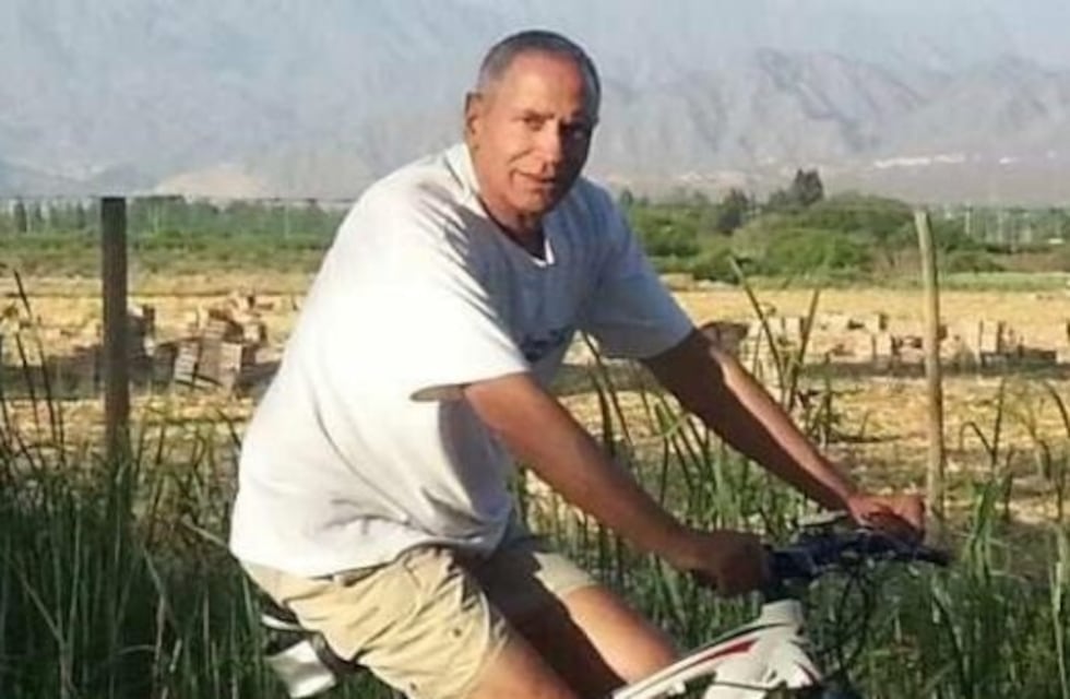 A pesar de que no llegó la pulsera electrónica, Cassab realiza detención domiciliaria