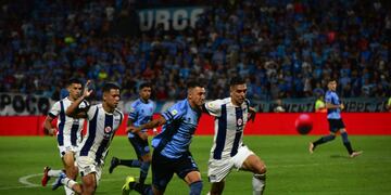 Belgrano y Talleres vuelven a fines de marzo en la recta final de la Copa de la Liga, con objetivos diferentes (La Voz).