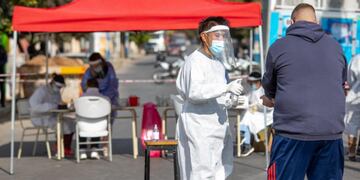 Por 13° día no se registraron muertes por COVID. Sí hubo 16 casos más de la variante Delta (Gobierno de Córdoba).