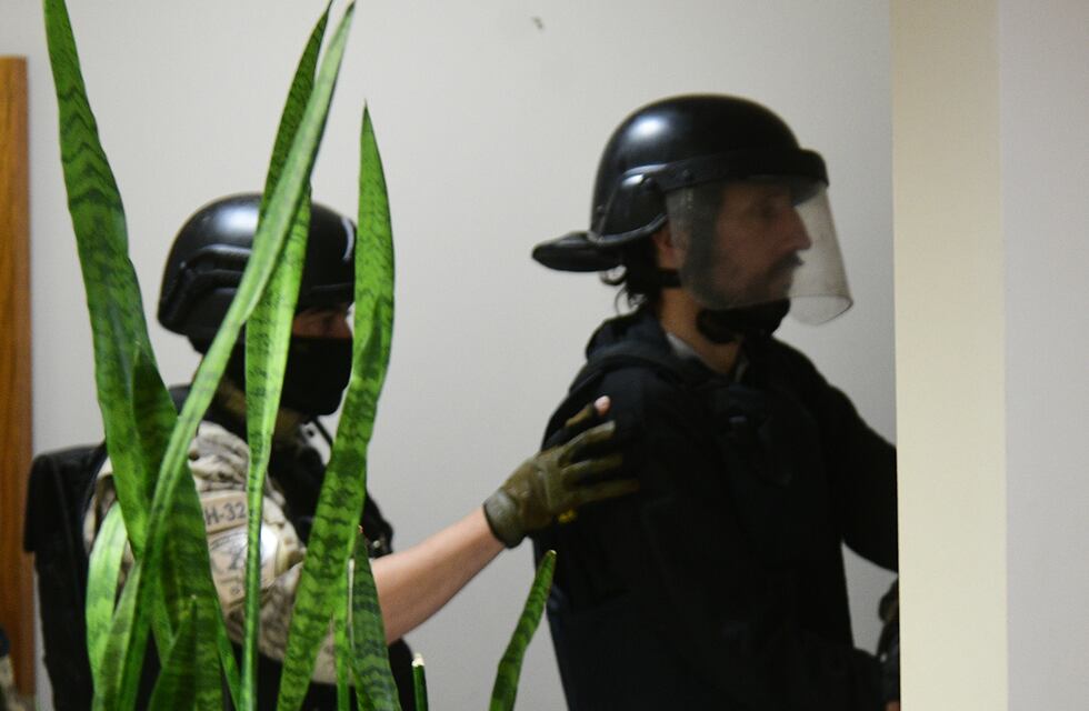 En imágenes: el megaoperativo para que Pablo Laurta declare por el doble femicidio en Córdoba