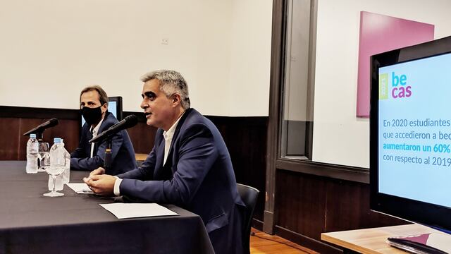 El rector Franco Bartolacci encabezó este martes el acto de presentación. (@fbartolacci)