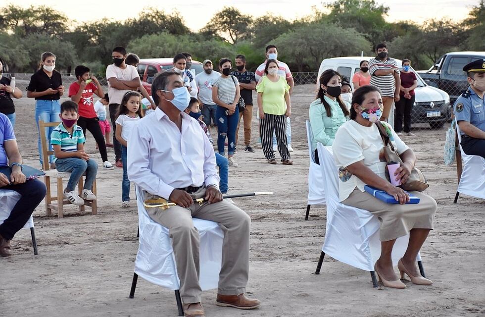 Condecoraron al submarinista santiagueño David Melián