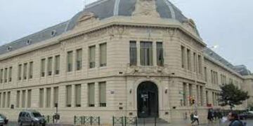 Escuela Normal de Paraná.