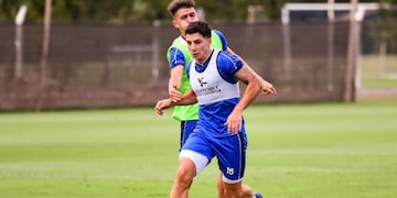 Francis Mac Allister vuelve al mediocampo de Talleres ante Gimnasia, por la suspensión de Méndez (Prensa Talleres).