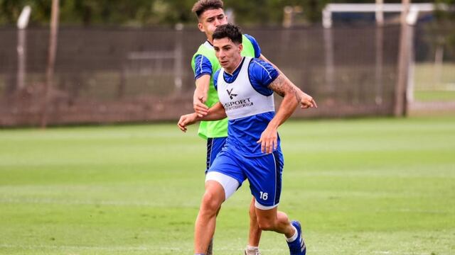 Francis Mac Allister vuelve al mediocampo de Talleres ante Gimnasia, por la suspensión de Méndez (Prensa Talleres).