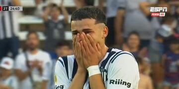La emoción de Ramón Sosa tras el gol.