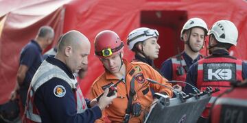 Bomberos encontraron el tercer cuerpo sin vida a causa del derrumbe.