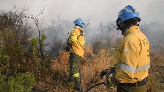 Incendios: hubo reinicios en Punilla y continúa el combate contra el fuego en Chancaní. (Gobierno de Córdoba)