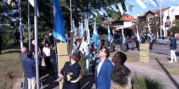 Como todos los años, la plazoleta Caídos por la Patria, sita en inmediaciones de instalaciones del Ejército Argentino en Jujuy, fue escenario de la ceremonia recordatoria del fatídico 2 de mayo de 1982.