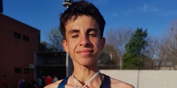 El puntaltense Mateo Ledesma integró la posta 4 x 100 de Provincia de Buenos Aires.