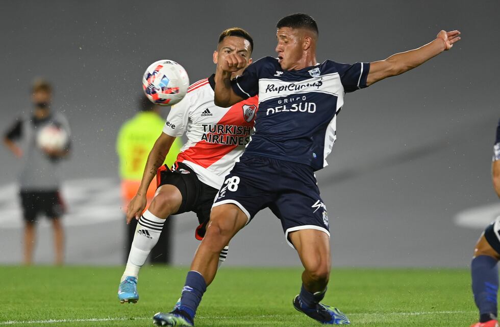 River, con tres penales, le ganó 4 a 0 en el Monumental ante Gimnasia de La Plata