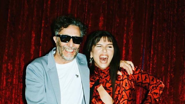 Nathy Peluso compartió escenario con el rosarino cuando presentó su disco "La conquista del espacio" en el Movistar Arena. (@fitopaezmusica)