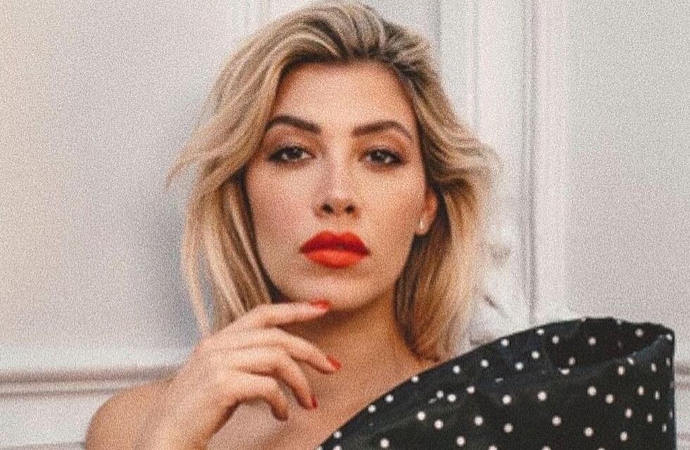 Michelle Salas celebró su cumpleaños con bikini blanca y mucho estilo