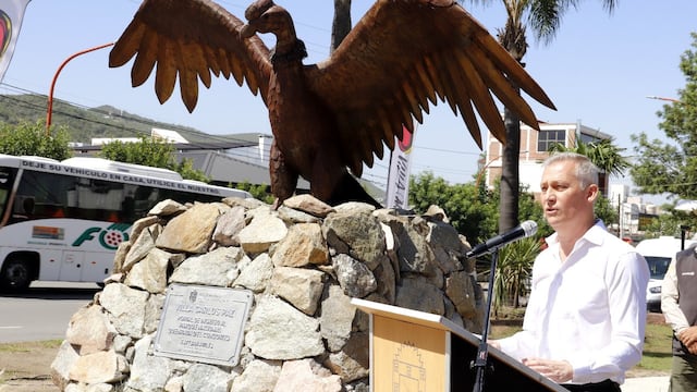 Avilés inauguró el Portal Quebrada del Condorito.