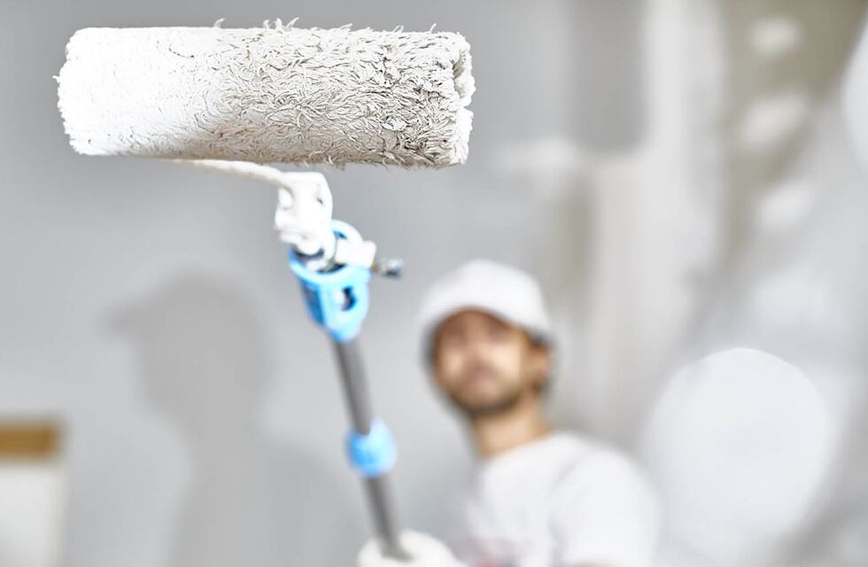 El albañil que pinta “a lo Michael Jackson” y es furor en las obras de Córdoba