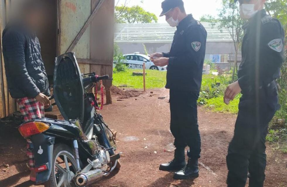 Recuperan una motocicleta robada en Oberá
