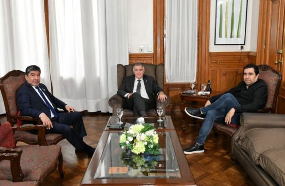 Reunión de trabajo entre Jaldo, Acevedo y Mansilla