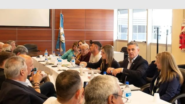 La reunión paritaria docente duró más de 3 horas en San Juan.